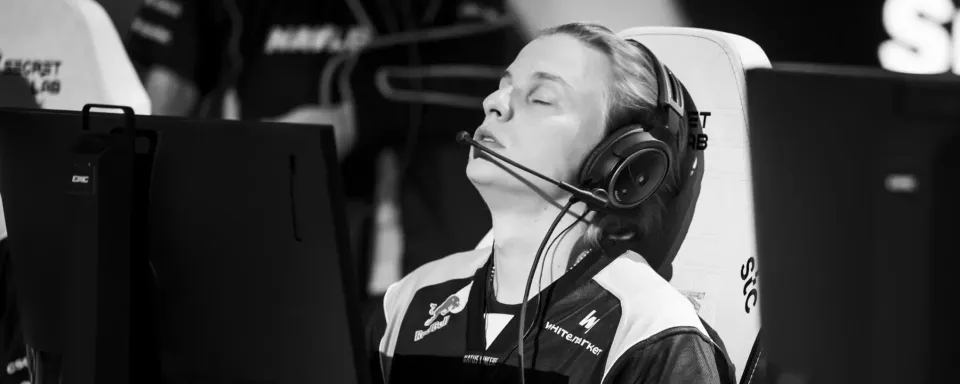 Fan-sektoren NAVI fløj til Riyadh, men holdet er allerede ude af Esports World Cup 2025
