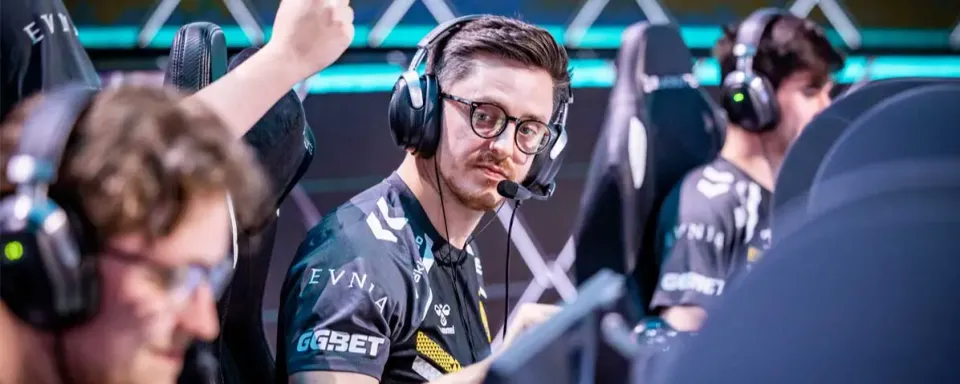 Vitality sikrer selvsikker sejr over Liquid ved Esports World Cup 2025