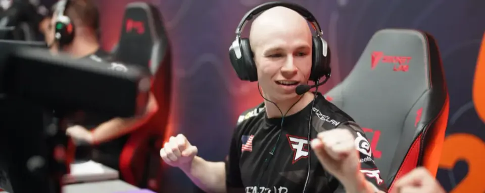 FaZe satte EliGE på bænken