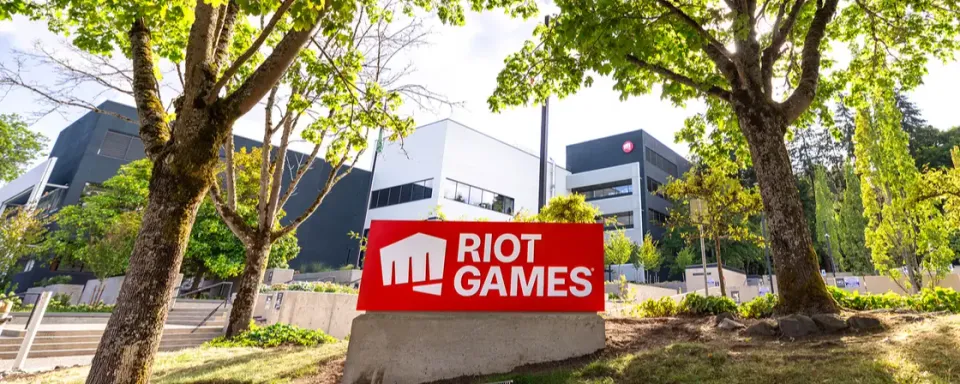 Riot Games Dinobatkan sebagai Penerbit Esports Dekad Ini oleh Esports Awards 2025