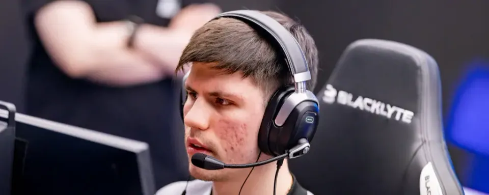 FaZe gegen Natus Vincere Spielvorhersage und Analyse - BLAST Open Fall 2025: Geschlossene Qualifikation