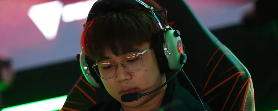 Edward dari Aurora Gaming Sebut 5 Hero Terbaik untuk EXP Lane di Mobile Legends