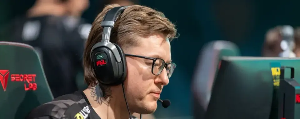 Falcons spiller mod FaZe, og Aurora møder FURIA i kampen om at komme i slutspillet ved FISSURE Playground 2