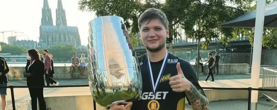 Rumeurs : FURIA a envisagé s1mple avant de signer molodoy