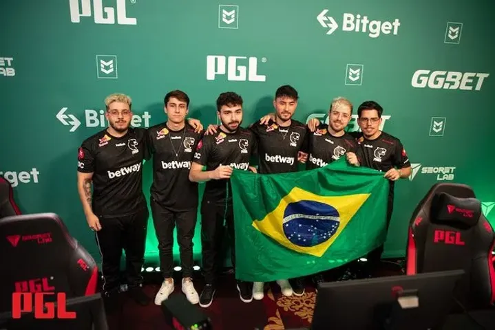 FURIA Esports потерпела поражение в матче с Legacy на PGL Major Copenhagen 2024