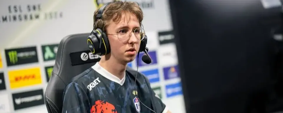 Sumali si Ari sa Tundra Esports
