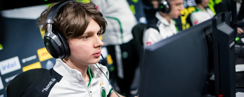 Falcons, ESL Pro League s22 Aşama 2'de Astralis'i ilk turda rahat geçti