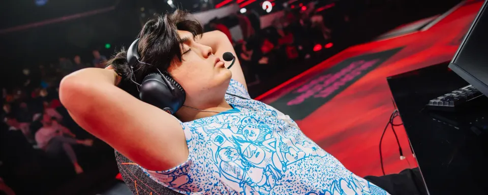 Cloud9 Moves neT to Bench