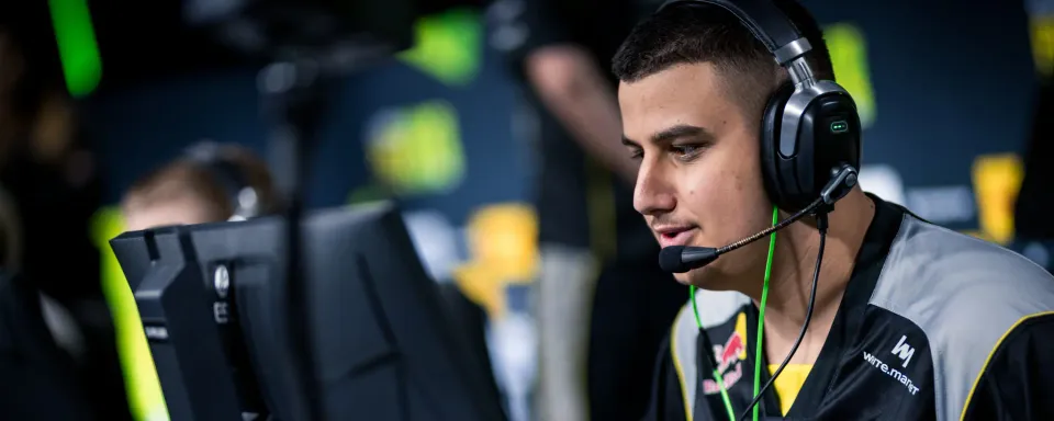 MOUZ встретятся с NAVI, а Spirit сыграют с FaZe в плей-офф ESL Pro League S22