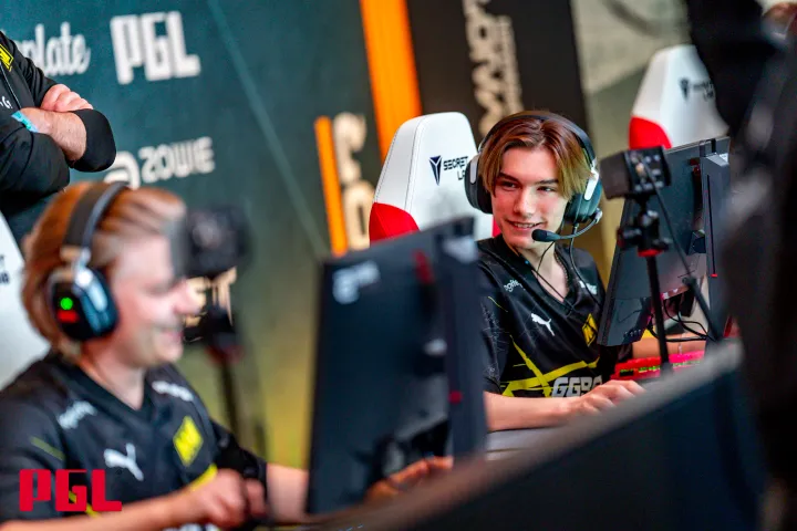 NAVI triunfa sobre a paiN Gaming para conquistar um lugar nos Playoffs do PGL Major Copenhagen 2024