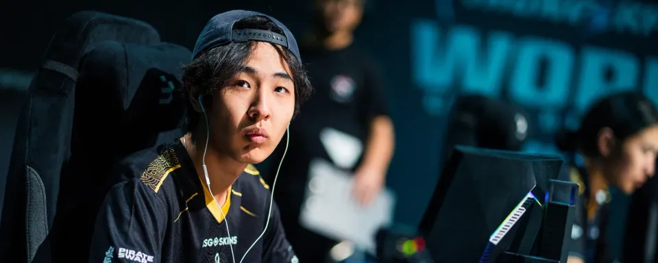 FURIA venció a The Mongolz y avanzó a los playoffs del Thunderpick World Championship 2025