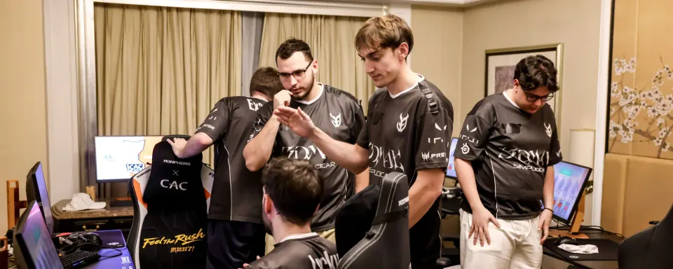 fnatic đối đầu 3DMAX, Legacy gặp FUT tại tứ kết CS Asia Championships 2025