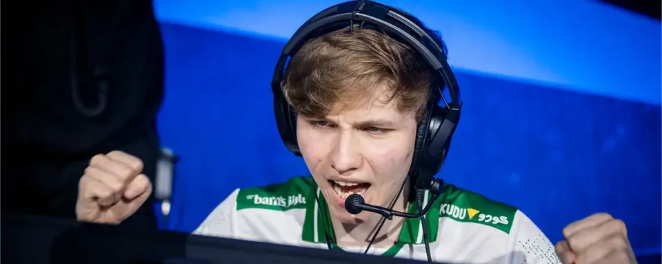 m0NESY và buster — nhà vô địch Evelone Duo Cup 2