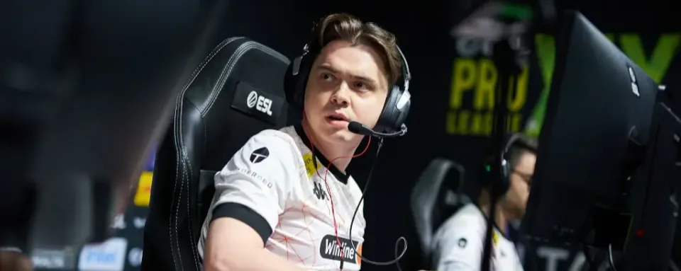 BC.Game, s1mple ve electroNic ile Hindistan'daki LAN'a katılamadı