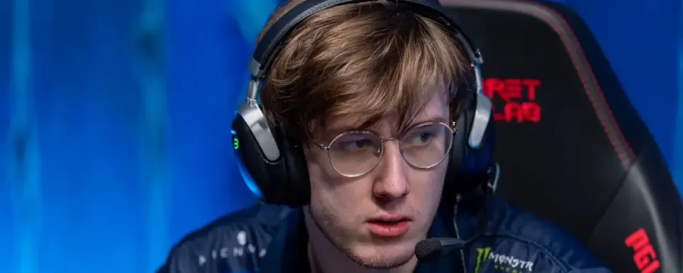 Naabot ni SaberLight ang 16,000 MMR