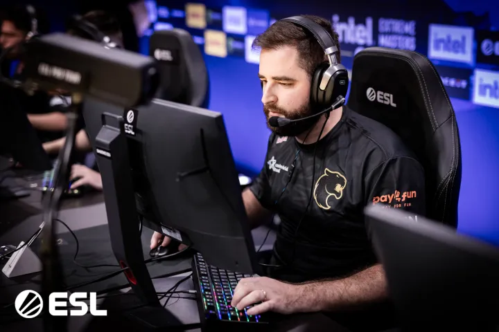 Times de CS2 que devem fazer mudanças no elenco após o Major, de acordo com o talento