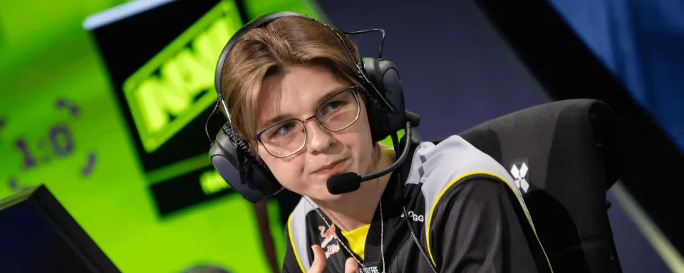 NAVI chính thức chia tay alexiiik