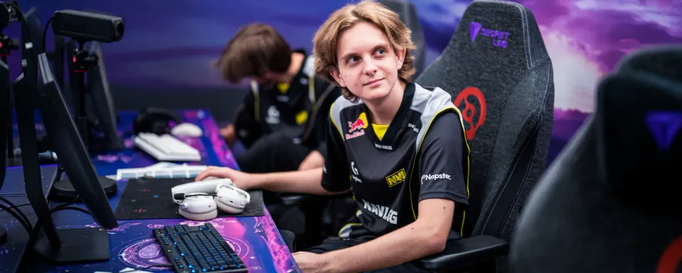 Huấn luyện viên Cy- đã ảnh hưởng đến NAVI như thế nào và giúp đội tái cấu trúc ra sao