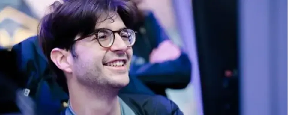 Ceb Analisis Permainan 9Class pada Void Spirit: "Aether Remnants dari tiga portal — ini benar-benar gila"