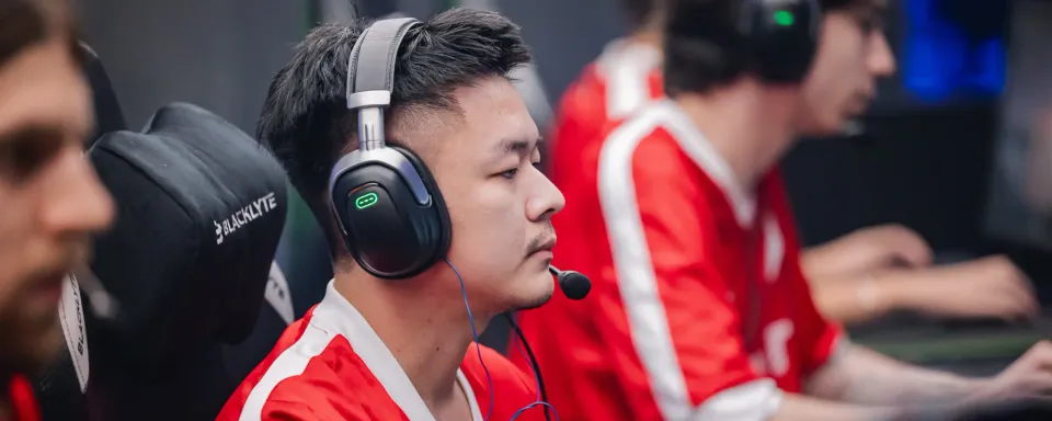 Tundra Esports対MOUZ 試合予測と分析 - BLAST Slam IVプレイオフ