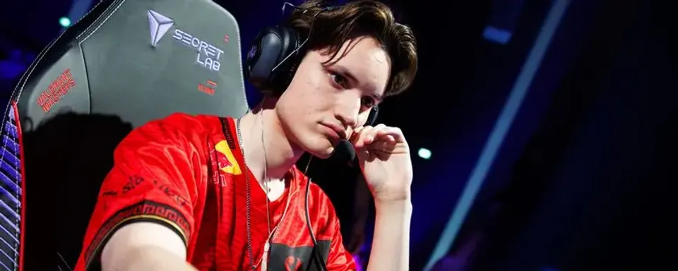 100 Thieves tandatangani bang