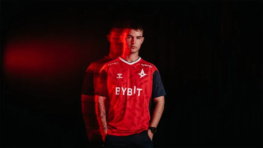Официально: device присоединился к Astralis
