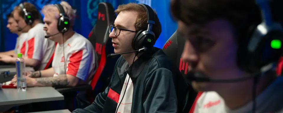 Natus Vincere akan melawan Tundra Esports, dan BetBoom Team akan bertemu GamerLegion di ronde kelima PGL Wallachia Season 6