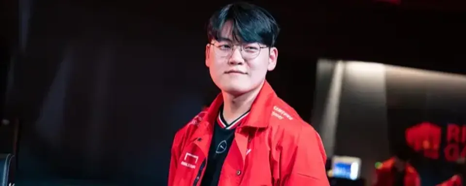 Gumayusi selects champions for Worlds 2025 victory skins