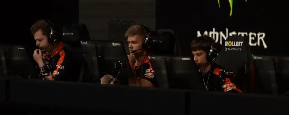 B8, Legacy와 맞붙고 NRG, Fnatic과 맞대결 - 스타래더 부다페스트 메이저 2단계 진출권 놓고 격돌