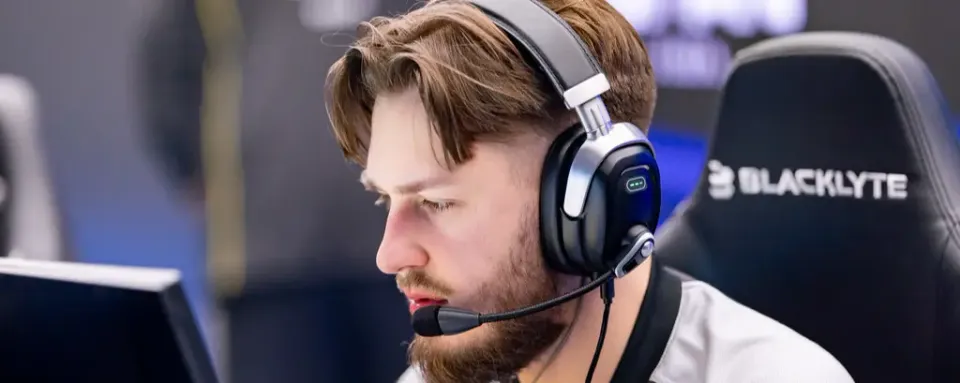 The Mongolz kunne have lejet jL eller magixx i stedet for controlez