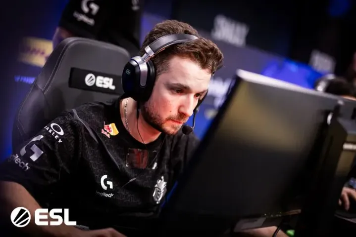 G2 conquista o lugar nos playoffs depois de vencer a M80 