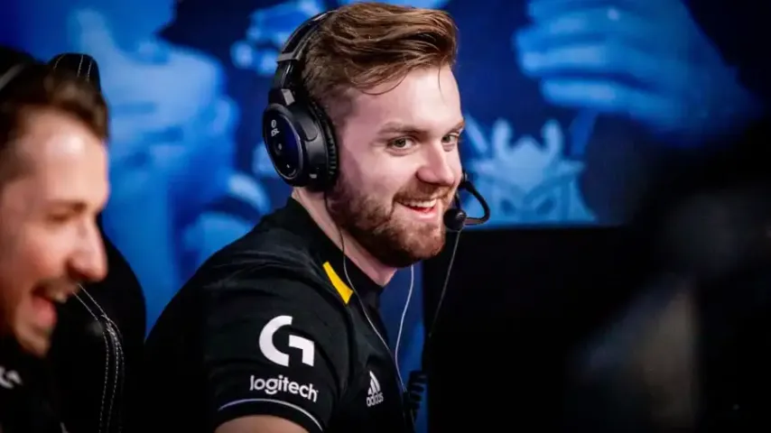 NiKo, SPUNJ, kennyS и другие высказались о новом обновлении