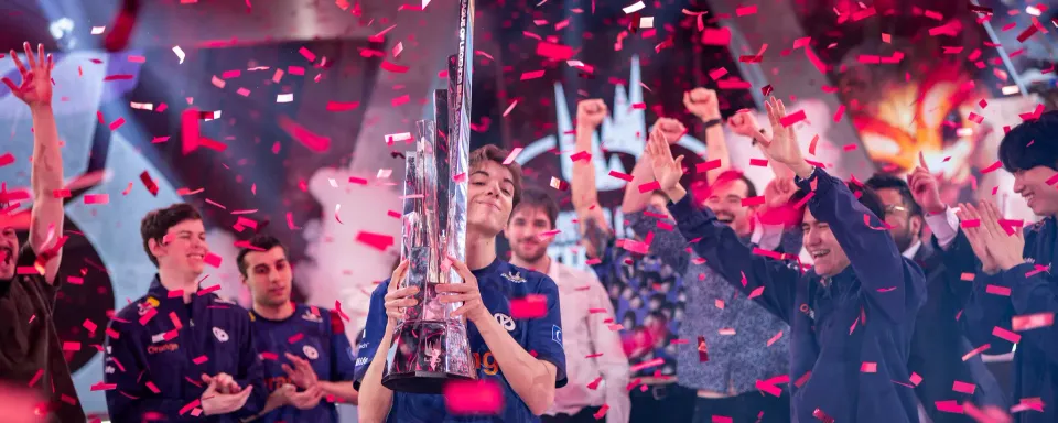 Caliste uznany za Debiutanta Roku