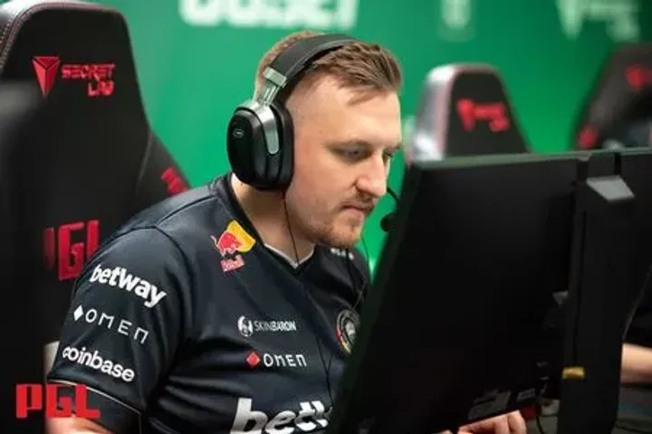 BIG одержали победу над BOSS на ESL Pro League Season 19