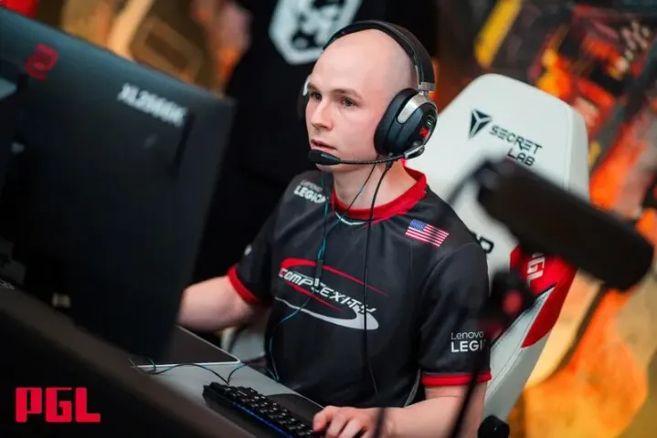 Complexity conquista a vitória sobre o Heroic