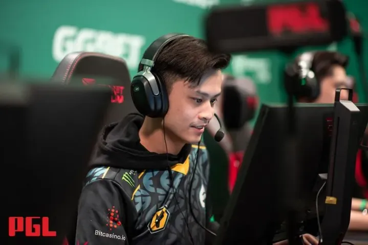 Legacy усиливаюь команду подписанием saadzin'а, Stewie2K покидает команду