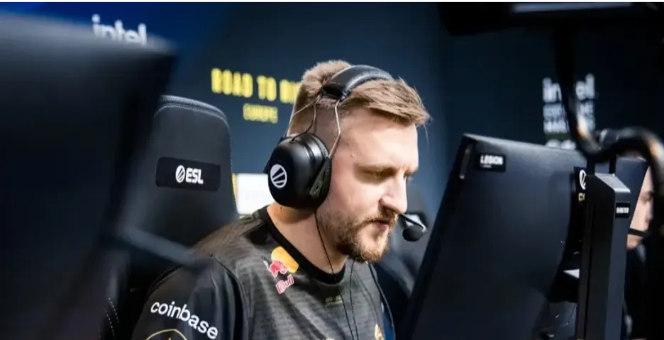 tabseN : "Nous voulons avoir [Cologne] dans nos mains"