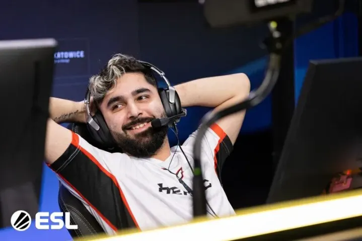 nicoodoz: "Disseram-me que há uma grande chance de eu ter que jogar em Dallas."