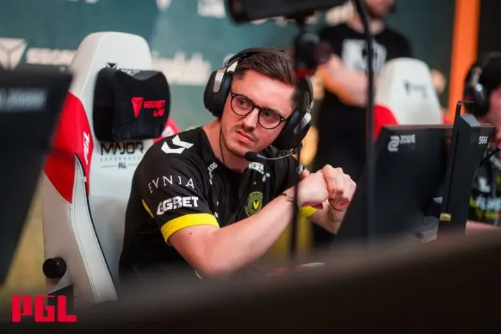 Vitality advanced to the semifinals of IEM Dallas 2024 by defeating HEROIC