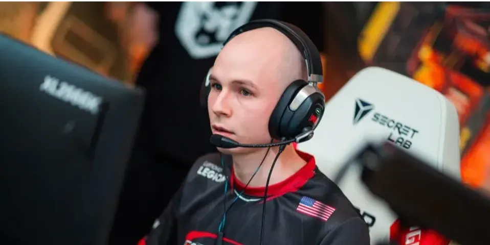 Dev1ce, FalleN, NiKo und EliGE haben gerade 1000+ Maps im LAN erreicht, wer ist der Nächste, der das schafft?