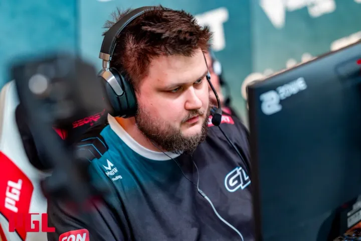 Snax nomeado novo capitão da G2 