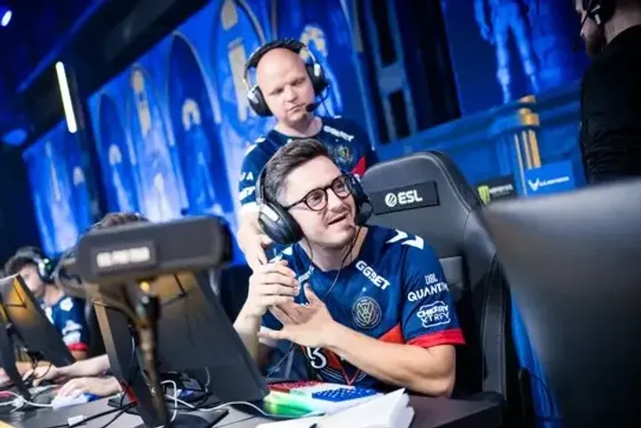 Vitality перемагає MOUZ та потрапляє до півфіналу IEM Cologne