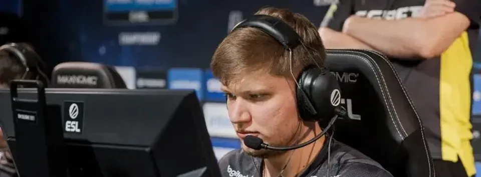 Insiders reveal the amount of s1mple buyout from NAVI