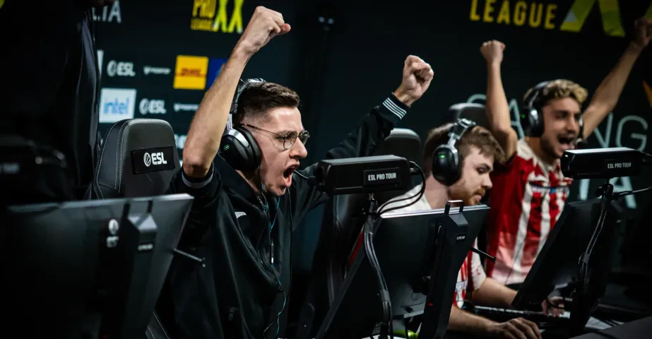 HEROIC elimina a Virtus.pro da ESL Pro League graças ao jogo fenomenal de sjuush