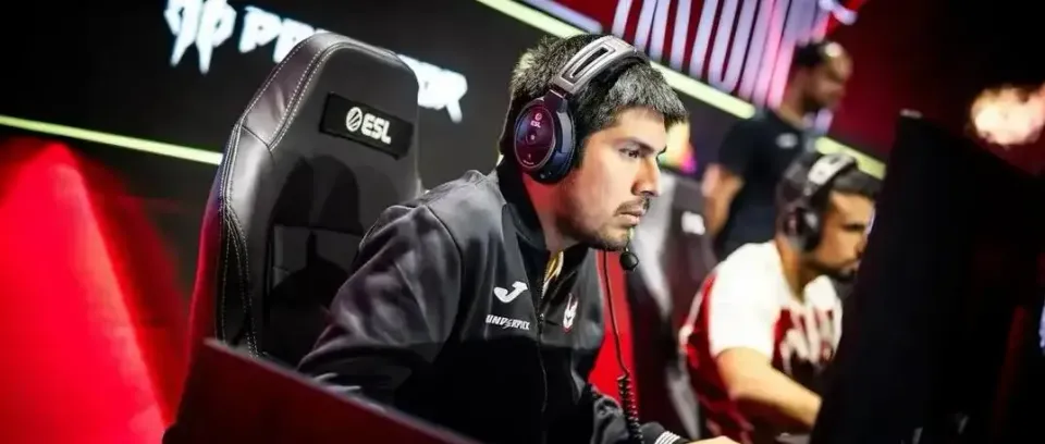 K1 deixou a equipa HEROIC