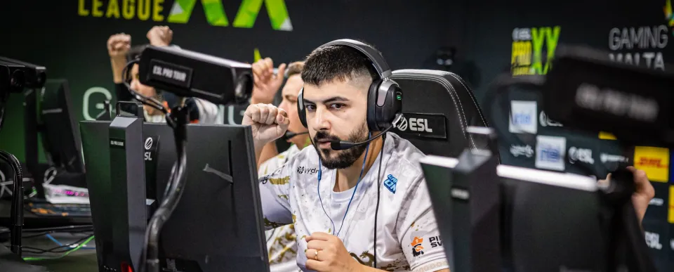 MAJ3R responds to B1ad3's accusations about fans in the ESL Pro League final