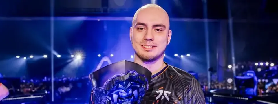 Derke confirma su traslado a Team Vitality