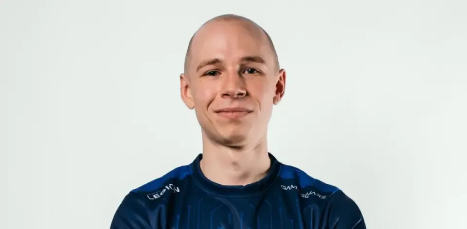 EliGE приєднався до Complexity замість FaNg