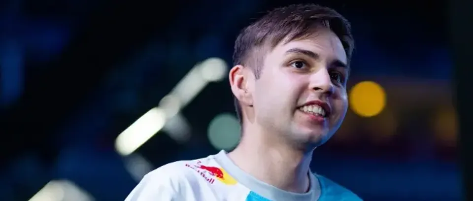 Cloud9 убрали флаги россиянам из состава по CS:GO на сайте клуба